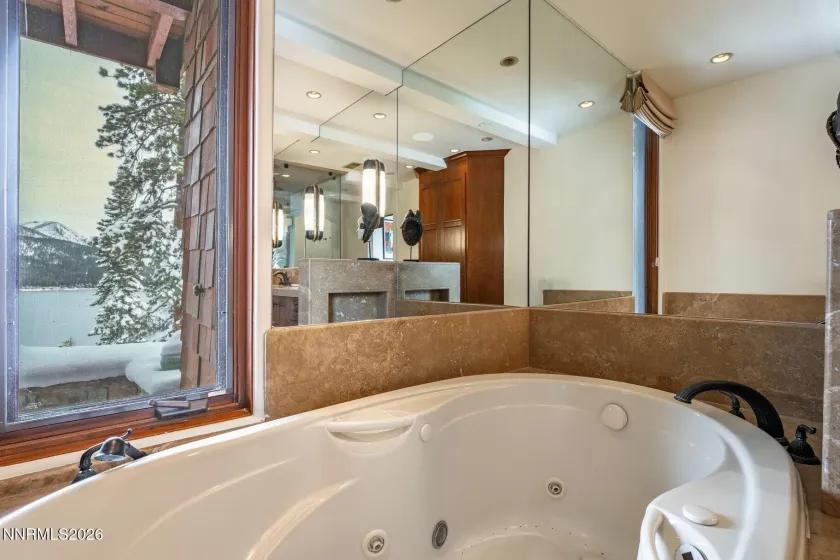 120 NV-28, Crystal Bay, Nevada 89402, 2 Bedrooms Bedrooms, ,3 BathroomsBathrooms,Residential,Residential,NV-28,0,260008236