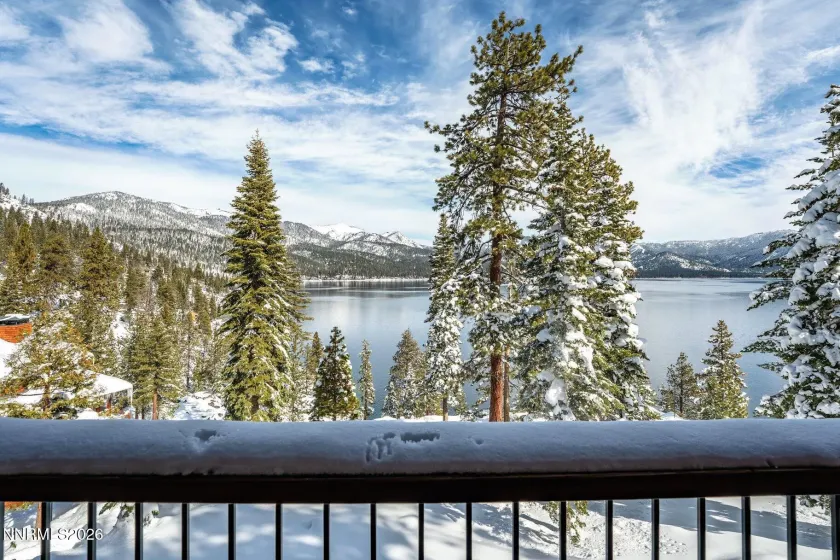 120 NV-28, Crystal Bay, Nevada 89402, 2 Bedrooms Bedrooms, ,3 BathroomsBathrooms,Residential,Residential,NV-28,0,260008236