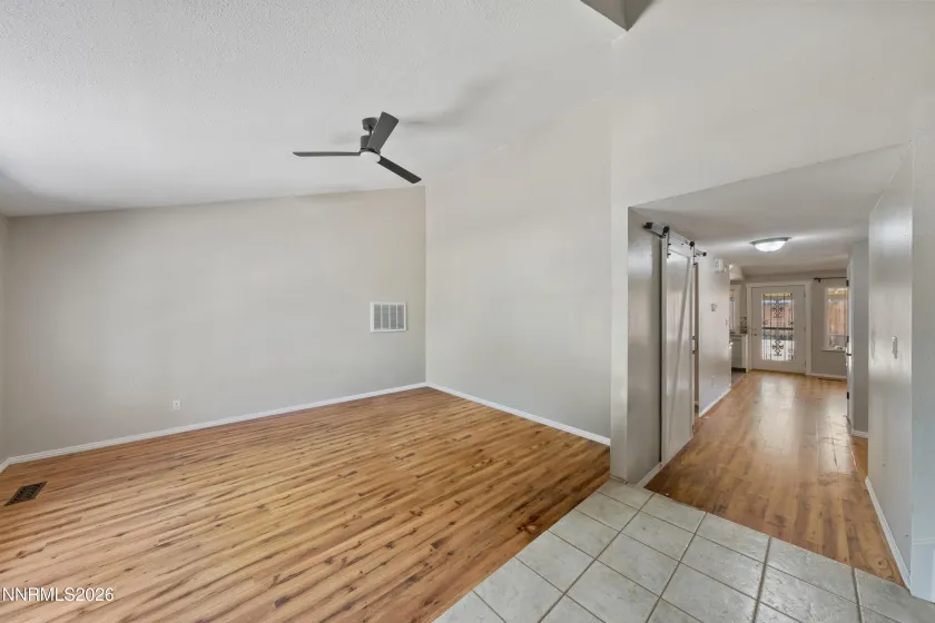 1987 Bonita Vista, Sparks, Nevada 89434, 4 Bedrooms Bedrooms, ,2 BathroomsBathrooms,Residential,Residential,Bonita Vista,0,260008239