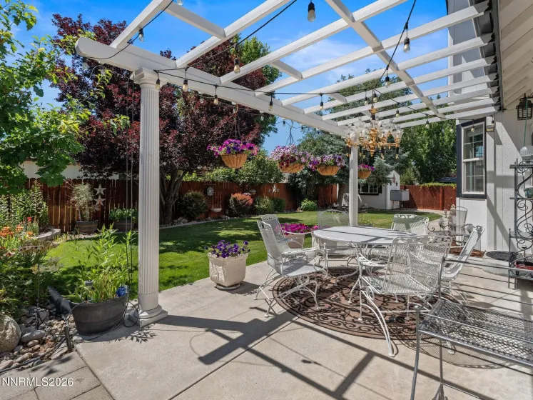 1666 Dogleg, Carson City, Nevada 89701, 4 Bedrooms Bedrooms, ,3 BathroomsBathrooms,Residential,Residential,Dogleg,0,260008240