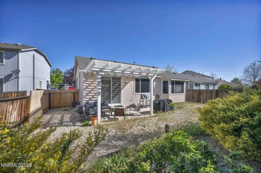 8230 Big River, Reno, Nevada 89506, 2 Bedrooms Bedrooms, ,2 BathroomsBathrooms,Residential,Residential,Big River,0,260008244