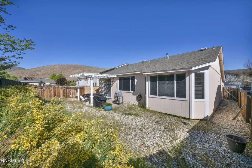 8230 Big River, Reno, Nevada 89506, 2 Bedrooms Bedrooms, ,2 BathroomsBathrooms,Residential,Residential,Big River,0,260008244