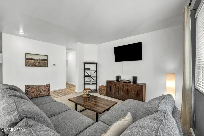 8230 Big River, Reno, Nevada 89506, 2 Bedrooms Bedrooms, ,2 BathroomsBathrooms,Residential,Residential,Big River,0,260008244