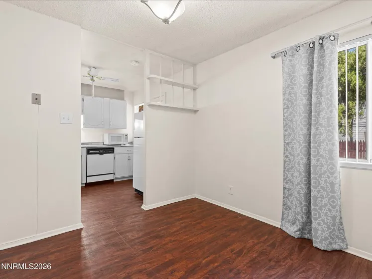1940 4th, Sparks, Nevada 89431, 2 Bedrooms Bedrooms, ,1 BathroomBathrooms,Residential,Residential,4th,0,260008248