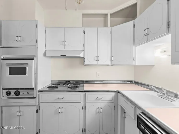 1940 4th, Sparks, Nevada 89431, 2 Bedrooms Bedrooms, ,1 BathroomBathrooms,Residential,Residential,4th,0,260008248