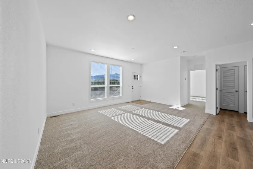 10 Grosh, Dayton, Nevada 89403, 3 Bedrooms Bedrooms, ,2 BathroomsBathrooms,Residential,Residential,Grosh,0,260008250