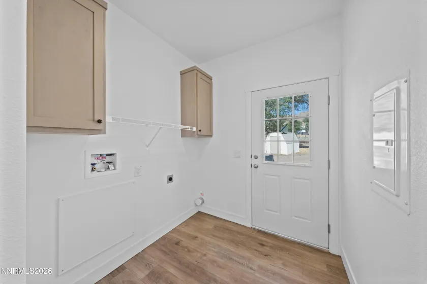 10 Grosh, Dayton, Nevada 89403, 3 Bedrooms Bedrooms, ,2 BathroomsBathrooms,Residential,Residential,Grosh,0,260008250