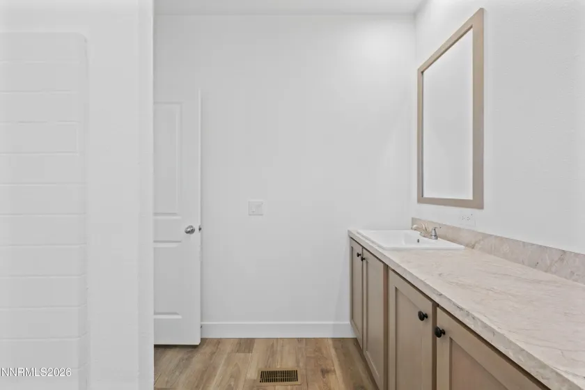 10 Grosh, Dayton, Nevada 89403, 3 Bedrooms Bedrooms, ,2 BathroomsBathrooms,Residential,Residential,Grosh,0,260008250