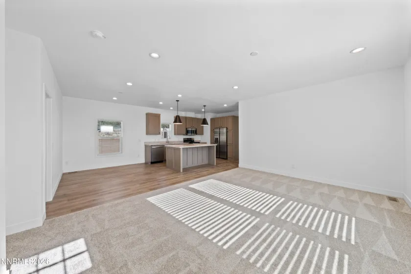 10 Grosh, Dayton, Nevada 89403, 3 Bedrooms Bedrooms, ,2 BathroomsBathrooms,Residential,Residential,Grosh,0,260008250