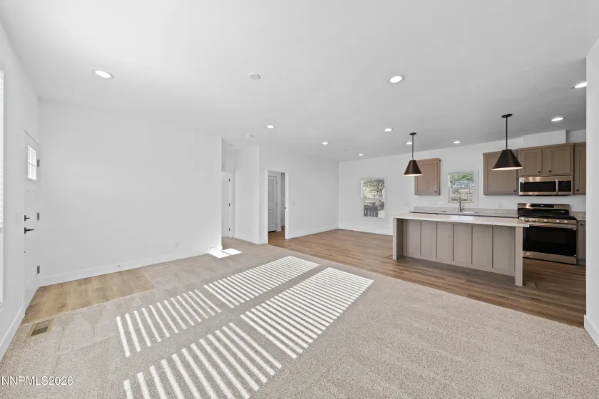 10 Grosh, Dayton, Nevada 89403, 3 Bedrooms Bedrooms, ,2 BathroomsBathrooms,Residential,Residential,Grosh,0,260008250