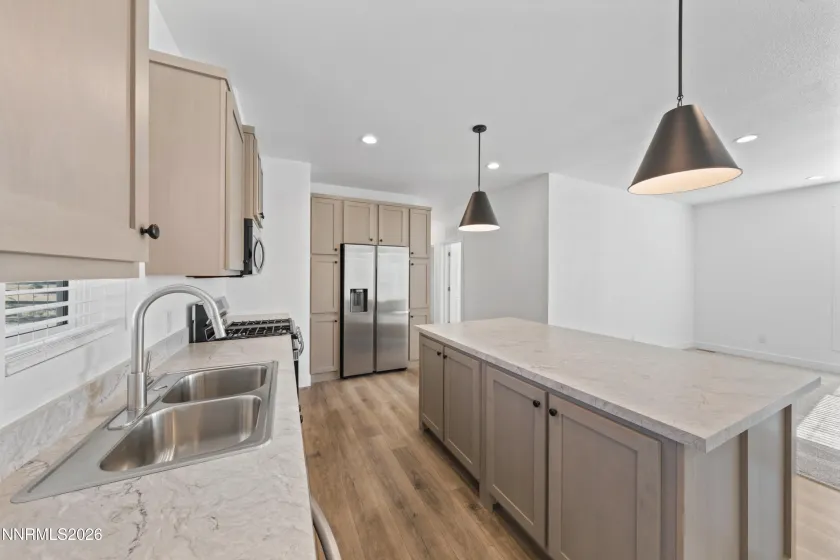 10 Grosh, Dayton, Nevada 89403, 3 Bedrooms Bedrooms, ,2 BathroomsBathrooms,Residential,Residential,Grosh,0,260008250