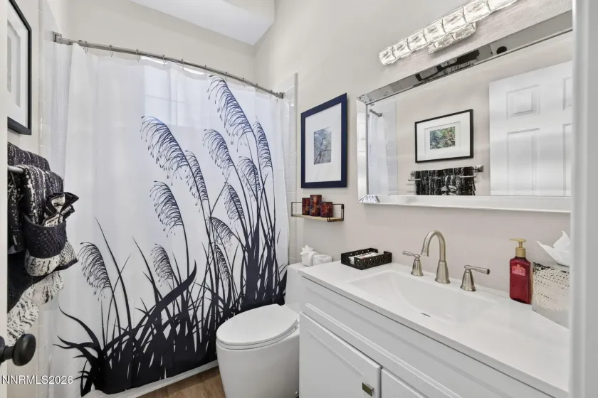 6889 Marble Canyon, Reno, Nevada 89511, 5 Bedrooms Bedrooms, ,3 BathroomsBathrooms,Residential,Residential,Marble Canyon,0,260008251