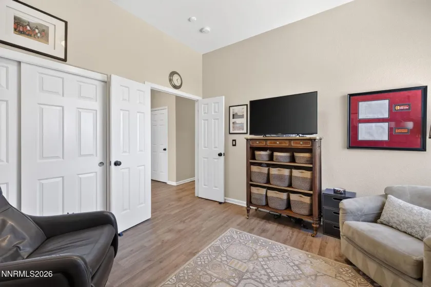 6889 Marble Canyon, Reno, Nevada 89511, 5 Bedrooms Bedrooms, ,3 BathroomsBathrooms,Residential,Residential,Marble Canyon,0,260008251