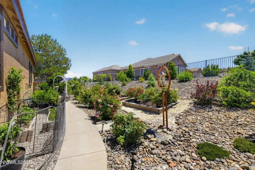 6889 Marble Canyon, Reno, Nevada 89511, 5 Bedrooms Bedrooms, ,3 BathroomsBathrooms,Residential,Residential,Marble Canyon,0,260008251