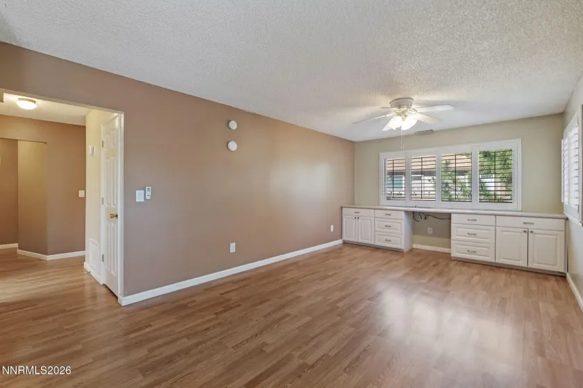 785 Kingston, Reno, Nevada 89511, 2 Bedrooms Bedrooms, ,2 BathroomsBathrooms,Residential,Residential,Kingston,0,260008252