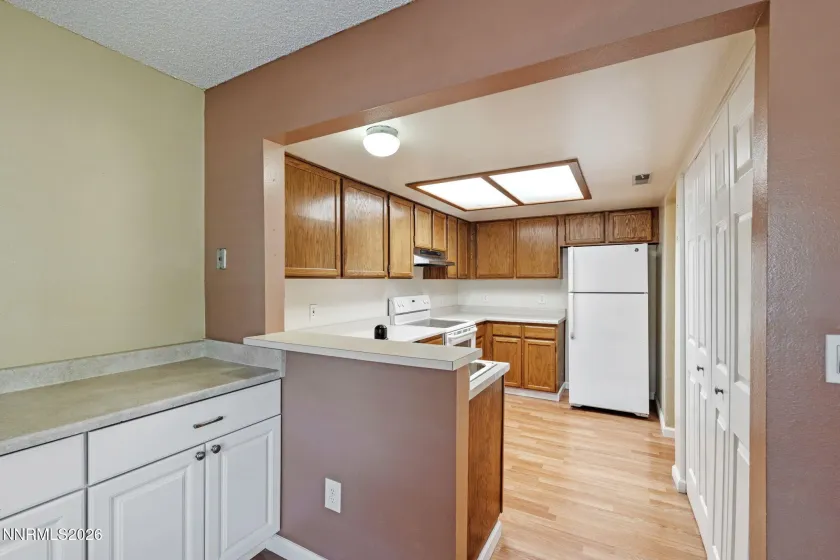 785 Kingston, Reno, Nevada 89511, 2 Bedrooms Bedrooms, ,2 BathroomsBathrooms,Residential,Residential,Kingston,0,260008252