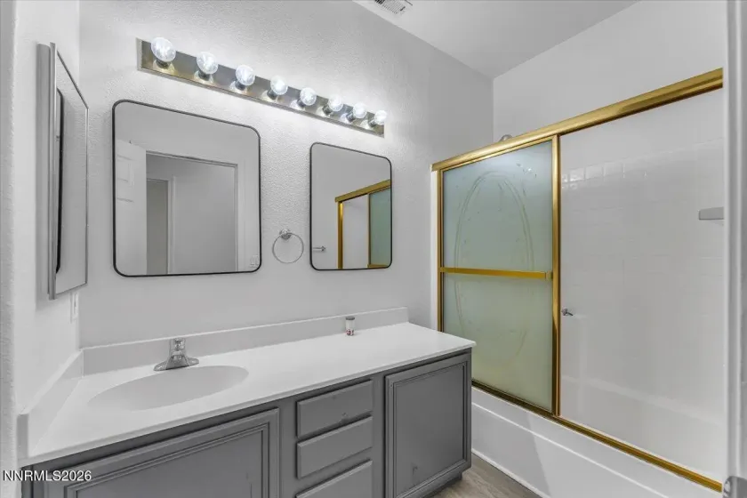 1196 Glendora, Sparks, Nevada 89436, 4 Bedrooms Bedrooms, ,2 BathroomsBathrooms,Residential,Residential,Glendora,0,260008254