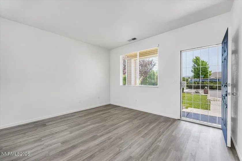 1196 Glendora, Sparks, Nevada 89436, 4 Bedrooms Bedrooms, ,2 BathroomsBathrooms,Residential,Residential,Glendora,0,260008254