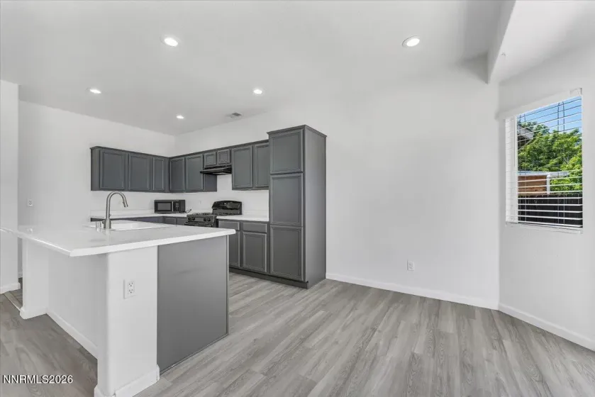 1196 Glendora, Sparks, Nevada 89436, 4 Bedrooms Bedrooms, ,2 BathroomsBathrooms,Residential,Residential,Glendora,0,260008254