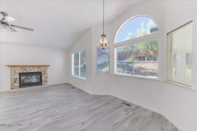 6333 Walnut Creek, Reno, Nevada 89523, 3 Bedrooms Bedrooms, ,2 BathroomsBathrooms,Residential,Residential,Walnut Creek,0,260008256