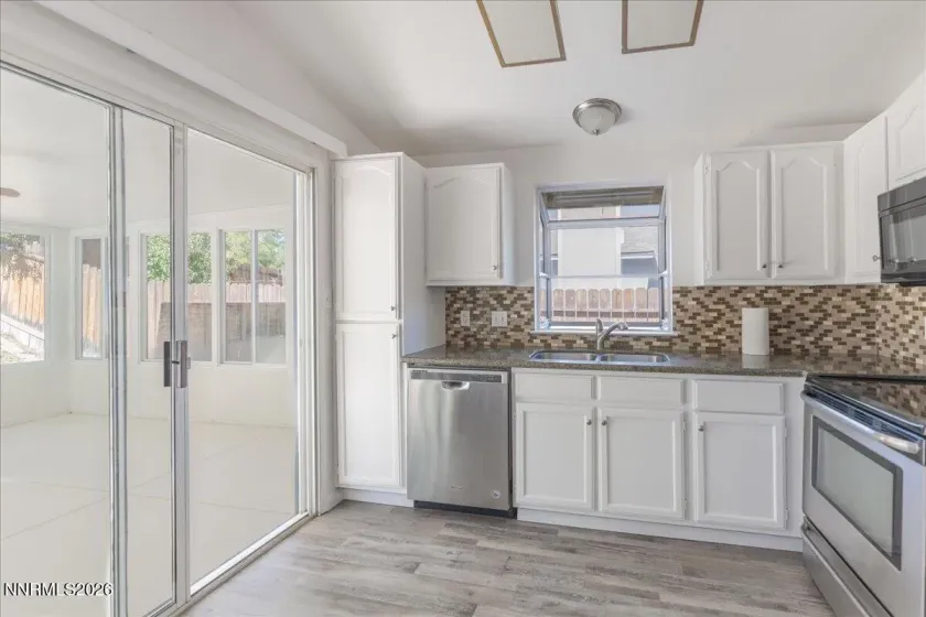 6333 Walnut Creek, Reno, Nevada 89523, 3 Bedrooms Bedrooms, ,2 BathroomsBathrooms,Residential,Residential,Walnut Creek,0,260008256