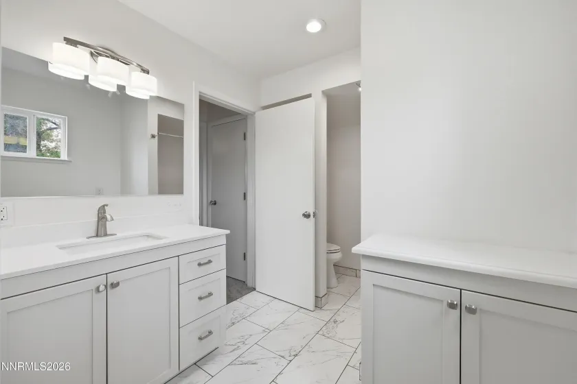1100 H, Sparks, Nevada 89431, 4 Bedrooms Bedrooms, ,3 BathroomsBathrooms,Residential,Residential,H,0,260008259