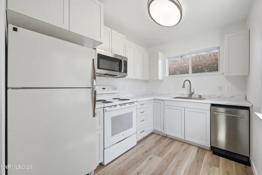 1100 H, Sparks, Nevada 89431, 4 Bedrooms Bedrooms, ,3 BathroomsBathrooms,Residential,Residential,H,0,260008259