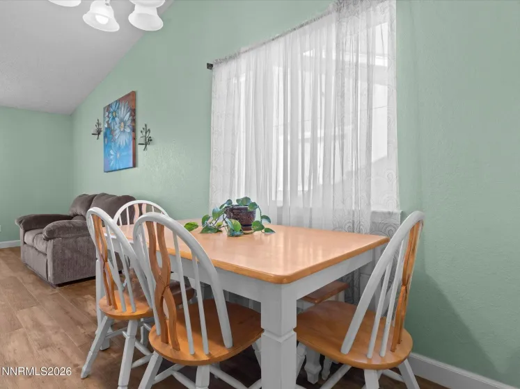 1698 Candlewood, Sparks, Nevada 89434, 3 Bedrooms Bedrooms, ,2 BathroomsBathrooms,Residential,Residential,Candlewood,0,260008260