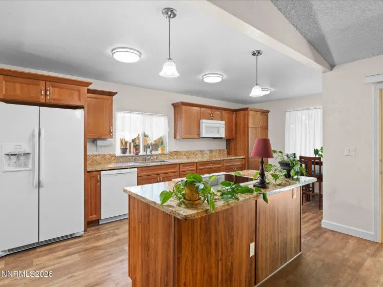 1698 Candlewood, Sparks, Nevada 89434, 3 Bedrooms Bedrooms, ,2 BathroomsBathrooms,Residential,Residential,Candlewood,0,260008260