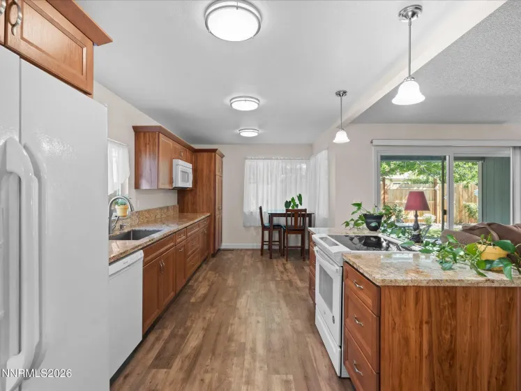 1698 Candlewood, Sparks, Nevada 89434, 3 Bedrooms Bedrooms, ,2 BathroomsBathrooms,Residential,Residential,Candlewood,0,260008260