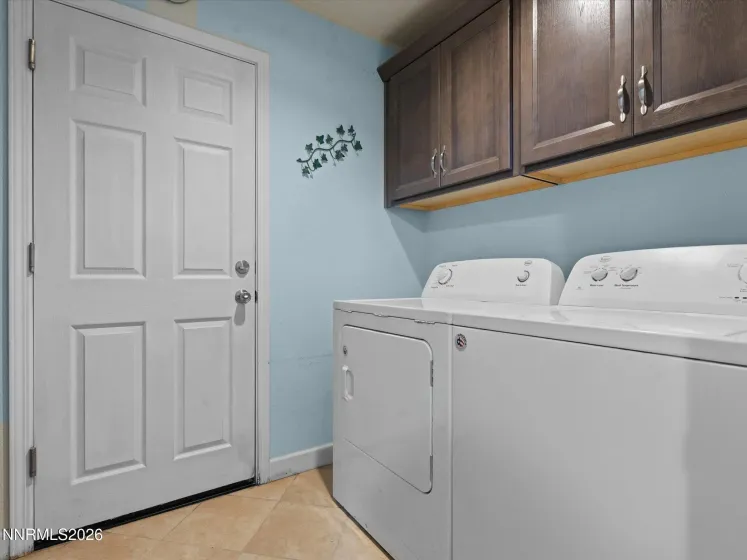1698 Candlewood, Sparks, Nevada 89434, 3 Bedrooms Bedrooms, ,2 BathroomsBathrooms,Residential,Residential,Candlewood,0,260008260