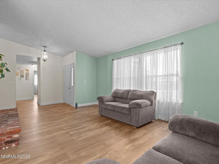 1698 Candlewood, Sparks, Nevada 89434, 3 Bedrooms Bedrooms, ,2 BathroomsBathrooms,Residential,Residential,Candlewood,0,260008260