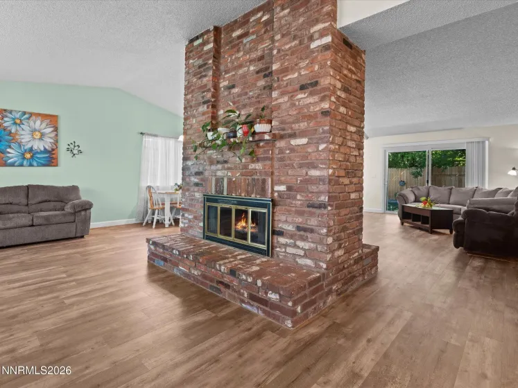 1698 Candlewood, Sparks, Nevada 89434, 3 Bedrooms Bedrooms, ,2 BathroomsBathrooms,Residential,Residential,Candlewood,0,260008260