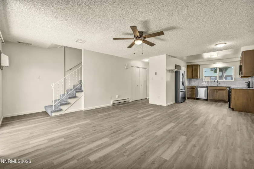 545 Smithridge, Reno, Nevada 89502, 2 Bedrooms Bedrooms, ,2 BathroomsBathrooms,Residential,Residential,Smithridge,0,260008264