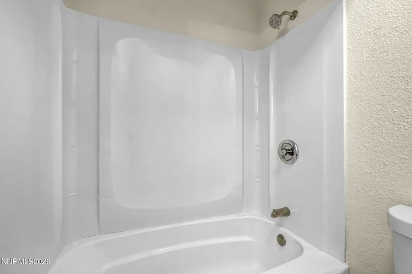 545 Smithridge, Reno, Nevada 89502, 2 Bedrooms Bedrooms, ,2 BathroomsBathrooms,Residential,Residential,Smithridge,0,260008264