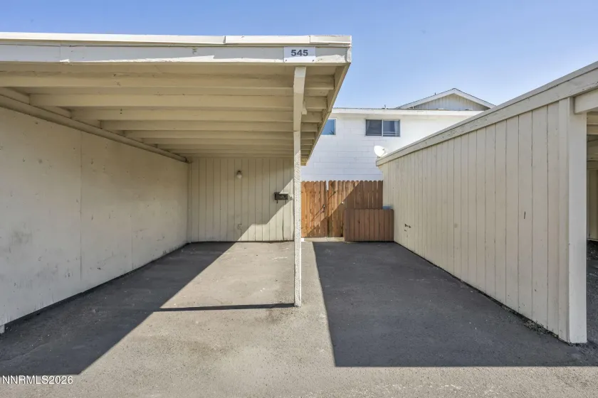 545 Smithridge, Reno, Nevada 89502, 2 Bedrooms Bedrooms, ,2 BathroomsBathrooms,Residential,Residential,Smithridge,0,260008264