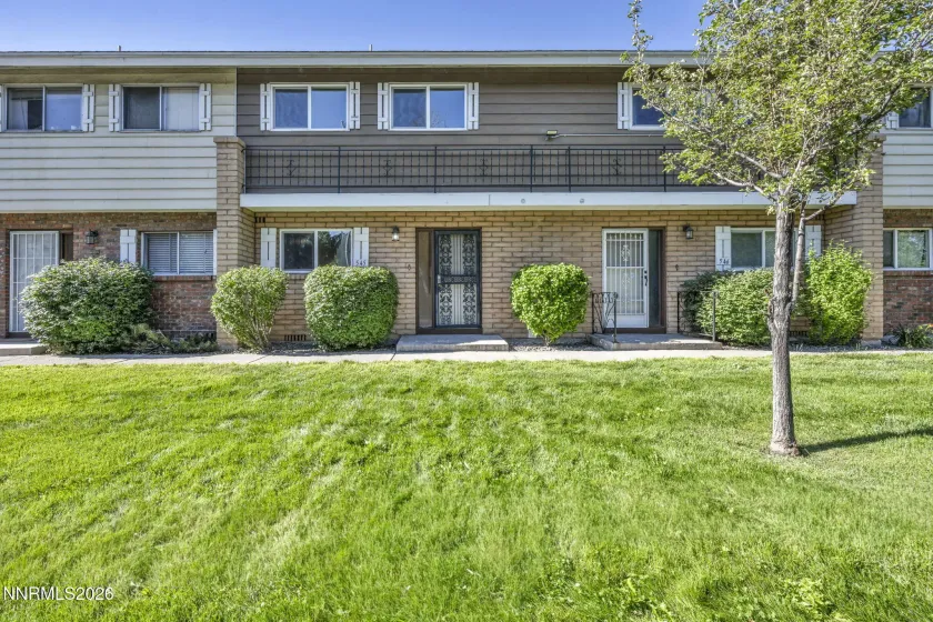 545 Smithridge, Reno, Nevada 89502, 2 Bedrooms Bedrooms, ,2 BathroomsBathrooms,Residential,Residential,Smithridge,0,260008264