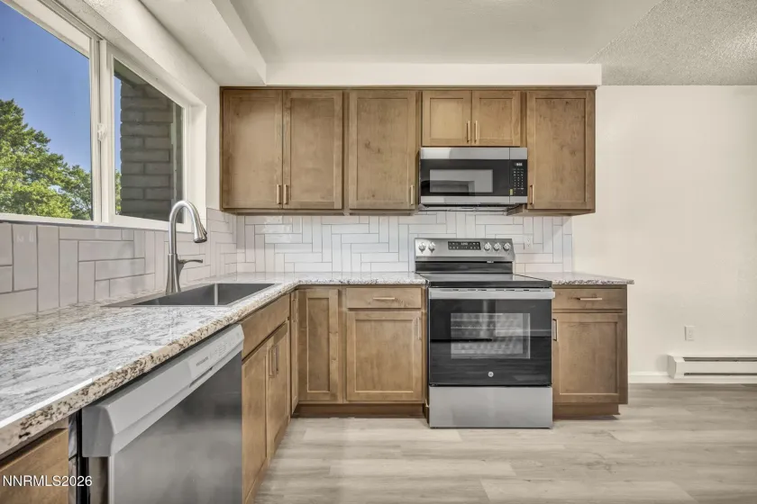 545 Smithridge, Reno, Nevada 89502, 2 Bedrooms Bedrooms, ,2 BathroomsBathrooms,Residential,Residential,Smithridge,0,260008264