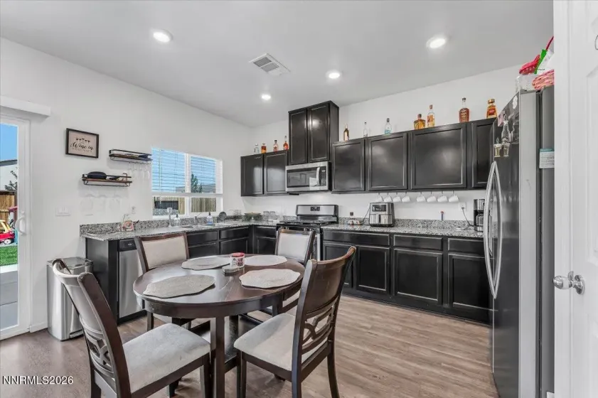 9809 Fishermans Reef, Reno, Nevada 89506, 3 Bedrooms Bedrooms, ,3 BathroomsBathrooms,Residential,Residential,Fishermans Reef,0,260008268