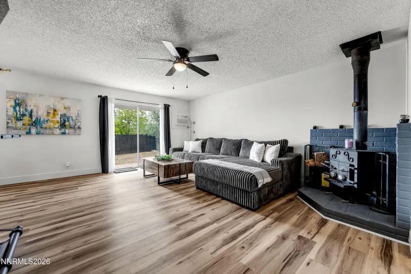 451 7th, Fernley, Nevada 89408, 3 Bedrooms Bedrooms, ,2 BathroomsBathrooms,Residential,Residential,7th,0,260008282
