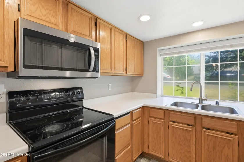 1899 Tuolumne, Reno, Nevada 89523, 3 Bedrooms Bedrooms, ,3 BathroomsBathrooms,Residential,Residential,Tuolumne,0,260008287