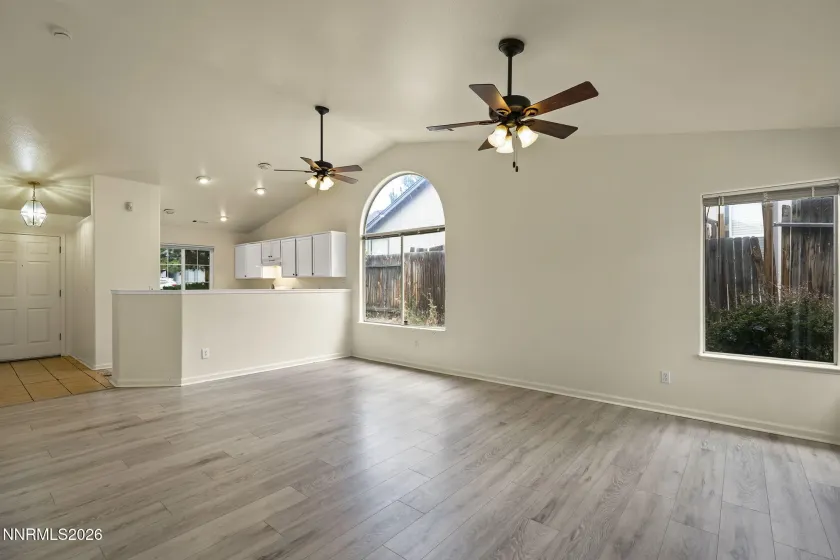 11665 Claim Stake, Reno, Nevada 89506, 3 Bedrooms Bedrooms, ,2 BathroomsBathrooms,Residential,Residential,Claim Stake,0,260008288