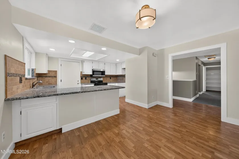 20460 Cooke, Reno, Nevada 89521, 4 Bedrooms Bedrooms, ,3 BathroomsBathrooms,Residential,Residential,Cooke,0,260008289