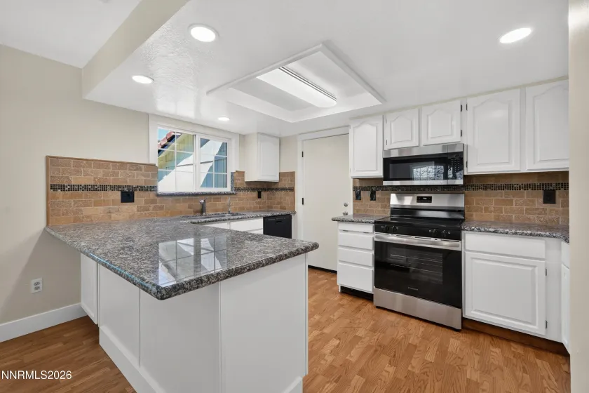 20460 Cooke, Reno, Nevada 89521, 4 Bedrooms Bedrooms, ,3 BathroomsBathrooms,Residential,Residential,Cooke,0,260008289