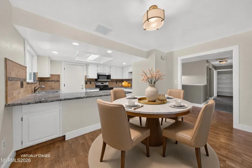 20460 Cooke, Reno, Nevada 89521, 4 Bedrooms Bedrooms, ,3 BathroomsBathrooms,Residential,Residential,Cooke,0,260008289