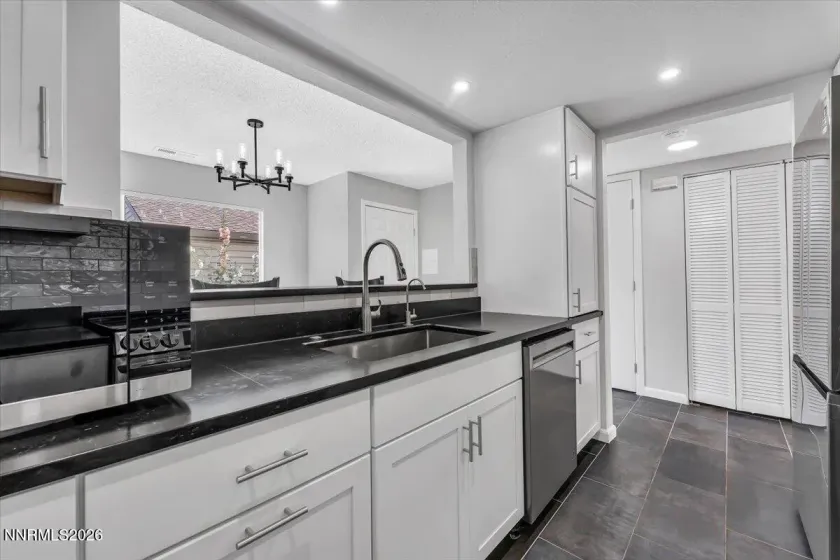 13890 Lear, Reno, Nevada 89506, 2 Bedrooms Bedrooms, ,2 BathroomsBathrooms,Residential,Residential,Lear,0,260008291