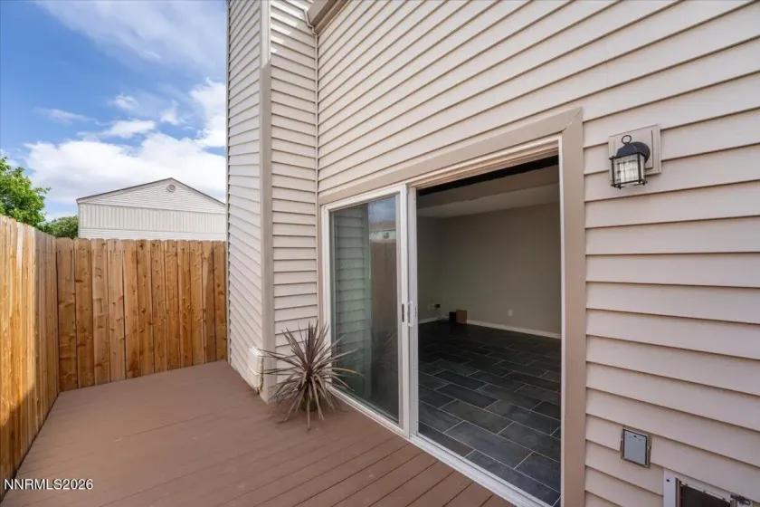13890 Lear, Reno, Nevada 89506, 2 Bedrooms Bedrooms, ,2 BathroomsBathrooms,Residential,Residential,Lear,0,260008291