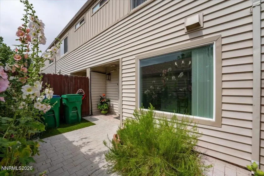 13890 Lear, Reno, Nevada 89506, 2 Bedrooms Bedrooms, ,2 BathroomsBathrooms,Residential,Residential,Lear,0,260008291