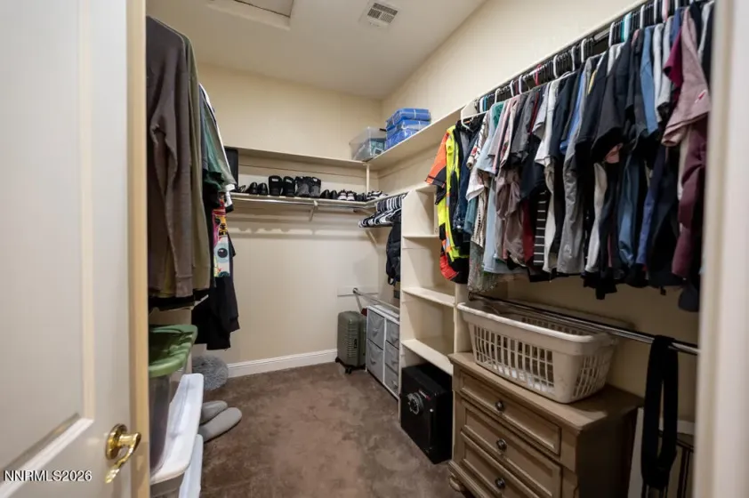 Walk in Closet