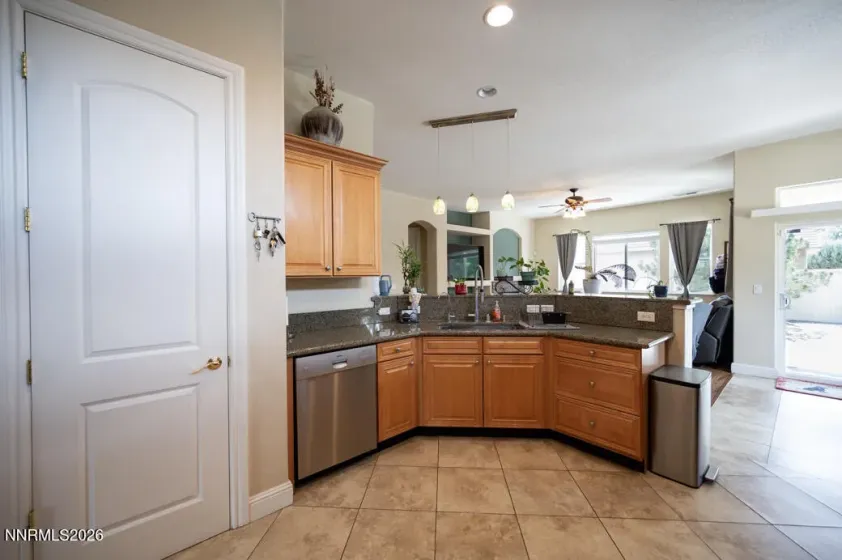 111 Denio, Dayton, Nevada 89403, 3 Bedrooms Bedrooms, ,2 BathroomsBathrooms,Residential,Residential,Denio,0,260008292